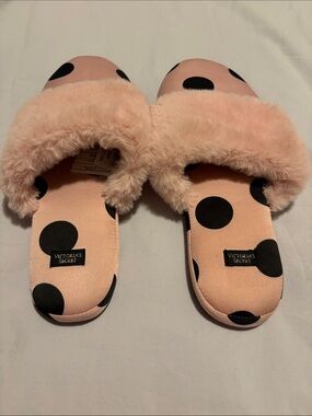 Victoria's Secret Pink Polka Dot Fuzzy Slide Slippers with Black Dots